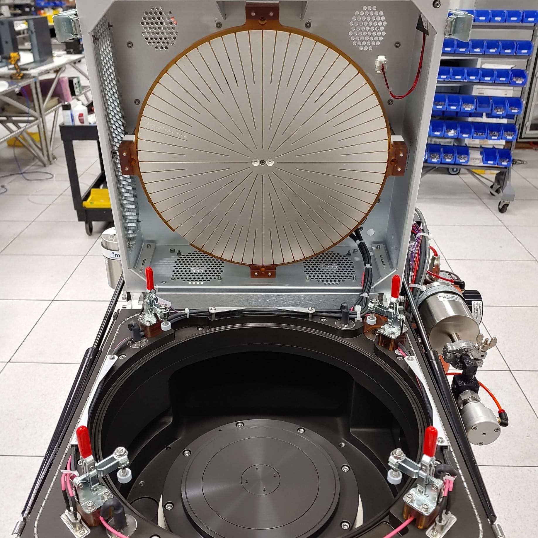 Lam Research Alliance A6 9600PTX/DFM 2x2 System - Image 5